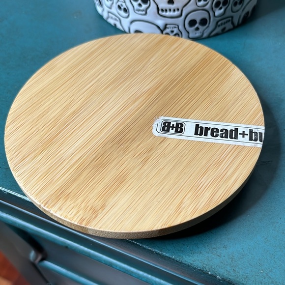 Halloween ghost skull Canister - Picture 4 of 11